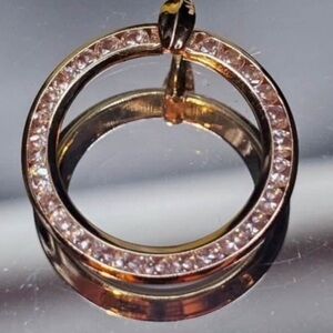 New 10K Solid Gold Real crystal diamond necklace pendant w chain stunning!